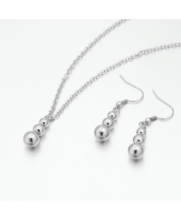 Conjunto colgante y pendientes bolas