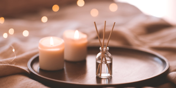 3 eficaces rituales con velas de colores para atraer amor, salud o dinero